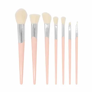 Pink Makeup Brush Professional Soft Synthetic Fiber Bristles Plastic Handle Powder Eyeshadow Foundation Blending Beauty Tools Accessory