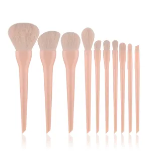 10-piece candy makeup brush set detail showcasing soft bristles and pink ergonomic handles.