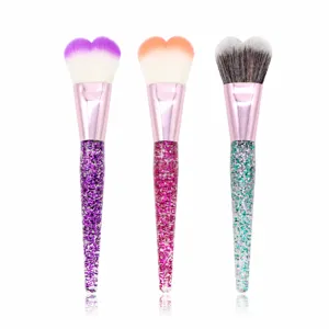 Heart-Shaped Blush Brush Large Glitter Handle Makeup Brush For Loose Powder Bronzer Highlighter Women Face Beauty Tool
