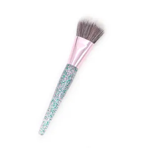 Large heart shaped makeup brush with glitter handle, professional pink blush and powder brush.