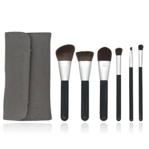 Professional Makeup Brush Set Premium Synthetic Fiber Bristles Wooden Handle Cosmetic Brushes With Portable Gray Leather Storage Roll Bag For Travel Contour Eyeshadow Face Foundation Blending Tools