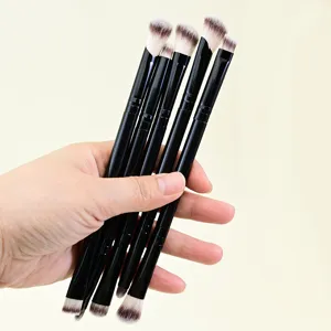 Doppelseitiges Lidschattenpinsel-Set, professionelle Make-up-Werkzeuge für präzises Verblenden.