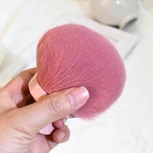 Pinceau Poudre Portable à Tête de Champignon Avec Fibres Synthétiques Souples Et Manche Taille Diamant Pinceau à Joues Professionnel Femme