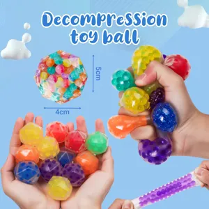 Detailansicht bunter Dekompression-Spielzeugbälle, Stressabbau sensorische Handspielzeuge.