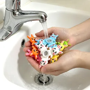 Détail de jouet anti-stress en silicone, toupie ventouse lapin mignon pour détente.