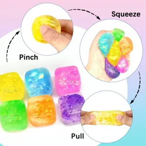 Bunte wuerfelige Antistress-Spielzeuge, langsame Rebound Maltose Quetschspielzeuge fuer Spaet.