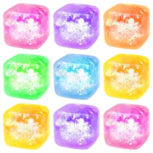 Kreatives buntes Eisklotz Glitzer Maltose Antistress Spielzeug mit langsamem Rebound Effekt.