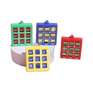 Portachiavi Tic Tac Toe gioco di puzzle rotante giocattolo educativo portatile regali