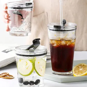 Verre tumbler transparent de 20oz avec couvercle et paille pour café glacé et boissons