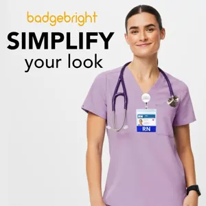 Vista dettagliata del porta badge trasparente e impermeabile per una protezione sicura.
