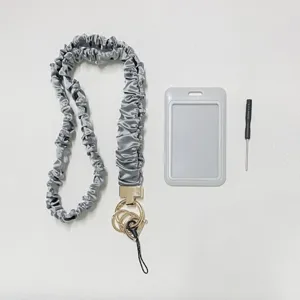 Graues plissiertes Stoff Scrunchie Lanyard mit Ausweishalter und Mini Schraubendreher Set