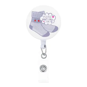 Einziehbar Ausweishalter mit niedlichem Cartoon Socken Motiv für Ausweise und Schlüssel.