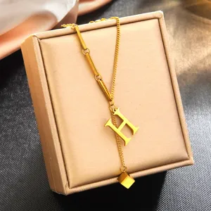 Exquise collier de bijoux en acier inoxydable plaqué or avec pendentif lettre H détail
