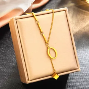 Collier pendentif géométrique en acier inoxydable plaqué or 18k bijou minimaliste chic