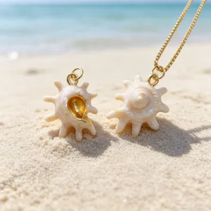 Ocean style shell pendant copper dripping oil DIY jewelry accessory detail view.