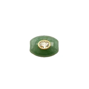 Grüner Stein Anhänger goldene Einfassung weißer Kristall DIY Halskette Zubehör Schmuck