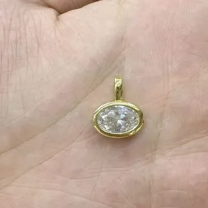 Ciondolo Zircone Ovale Montatura DIY Rame Placcato Oro Collana Gioiello Dettaglio