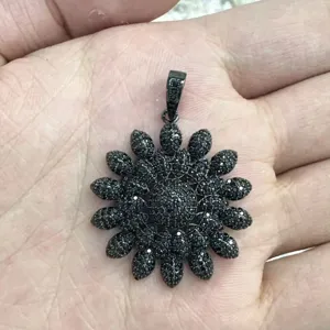 Black rhinestone flower pendant gunmetal finish crystal necklace fashion jewelry accessory