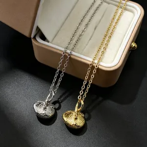 Ensemble de colliers pendentifs cloche dorés et argentés, élégants accessoires bijoux DIY.