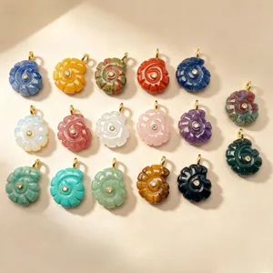 Collier Pendentif Conque en Pierre Naturelle Style Océan Bijoux Coquille de Pierre Précieuse Avec Strass Accessoire Plaqué Or