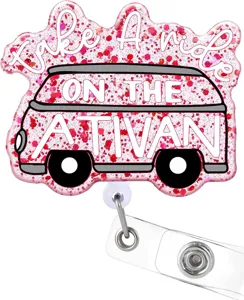 Bonito portatarjetas retráctil con camper brillante rosa ideal para enfermeras y profesores.