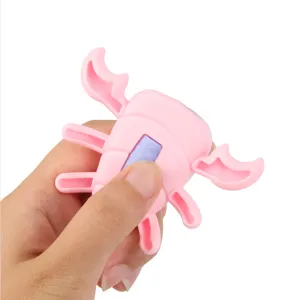 Giocattolo fidget spinner scorpione rosa, gadget di decompressione da palmo, giocattolo di plastica