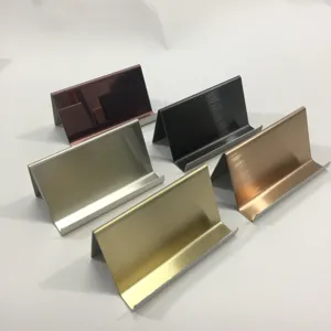 Portabiglietti da visita in acciaio inossidabile vista dettaglio con varie finiture