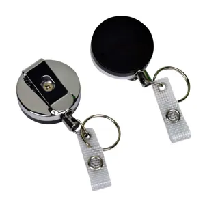 Oprolbare badgehouder sleutelhanger 4cm zwart metaal met clip voor sleutels en ID's