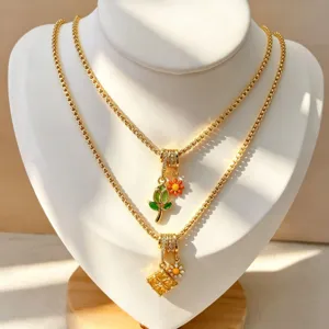 Double layer gold plated zircon daisy tulip pendant necklace, exquisite fashion jewelry details.
