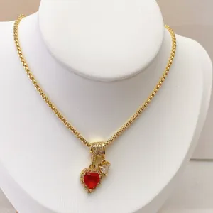 Gold-plated cubic zirconia red heart pendant necklace for women fashion jewelry gift accessory