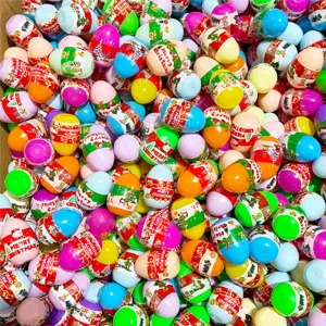 Kleurrijke kerst plastic gashapon speelgoed blinde doos bulk groothandel feestcadeaus.