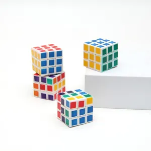 Mini 3D geometry 3x3 Rubik's cube puzzle toy, stress relief educational rotating game.