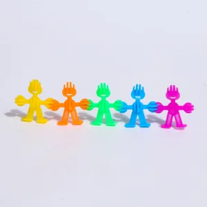 Figurines de jouets emboîtables en plastique coloré, mini personnages mignons pour fête DIY.