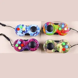 Detailansicht des bunten Fidget Pad Anti Stress Spielzeugs mit praktischer Trageschlaufe.