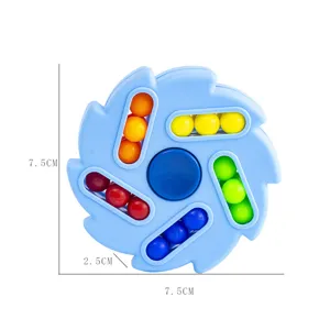 Jouet de puzzle rotatif bleu fidget spinner avec des perles colorées, jeu anti-stress pour enfants.