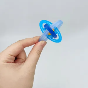 Rompecabezas de anillos entrelazados transparentes juguete de ingenio 3D logica