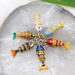 Kleurrijke geëmailleerde vis koperen hangers set, beweegbare DIY sieraden accessoires.
