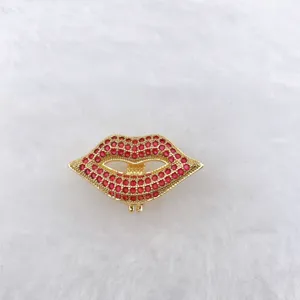 Exquisite red lip shape rhinestone brooch pin gold plated fashion jewelry accessory for women