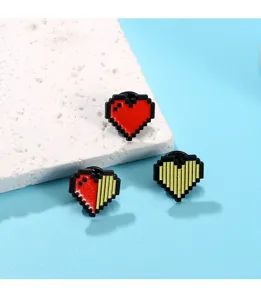 Cute pixel heart brooch pin, retro video game style alloy badge, sweet aesthetic fashion accessory.