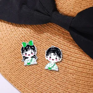 Cute cartoon couple enamel pin set green polka dot brooch for backpack metal badge jewelry