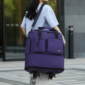 Gran bolsa de viaje con ruedas y correas de mochila para viajes fáciles al aire libre.