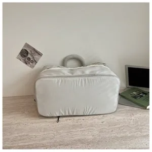 Large capacity travel luggage bag lightweight portable storage bag for short trips clothes