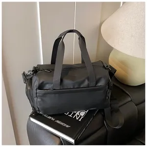Kleine waterdichte sport fitness tas voor vrouwen, casual reistas met handvat.