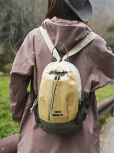 Leichter Outdoor Freizeit Rucksack für Damen Wandern Bergsteigen vielseitiger Daypack