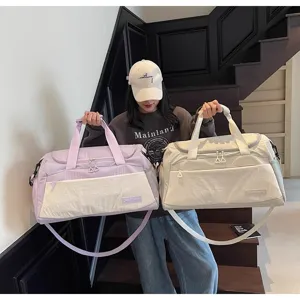 Large capacity travel duffel bag lightweight gym bag for women short trip and boarding luggage
