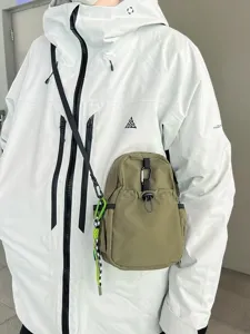 Casual nylon small crossbody bag for men and women, lightweight outdoor phone sling bag.