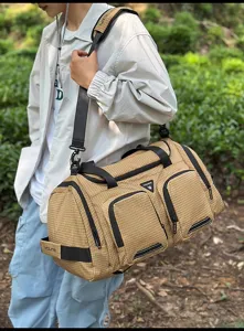 Grosse Reise Reisetasche Sporttasche mit grossem Fassungsvermoegen und vielen Faechern.