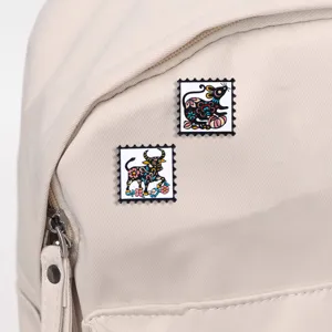 Chinesischer Tierkreis Emaille Pin Set, süße Briefmarke Metall Brosche für Taschen Dekoration.
