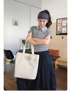 Simple retro large capacity casual canvas tote bag for women commuting, daily shoulder bag.