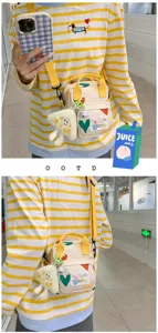Summer cute canvas crossbody bag for women, stylish cartoon shoulder bag with sweet heart prints.
